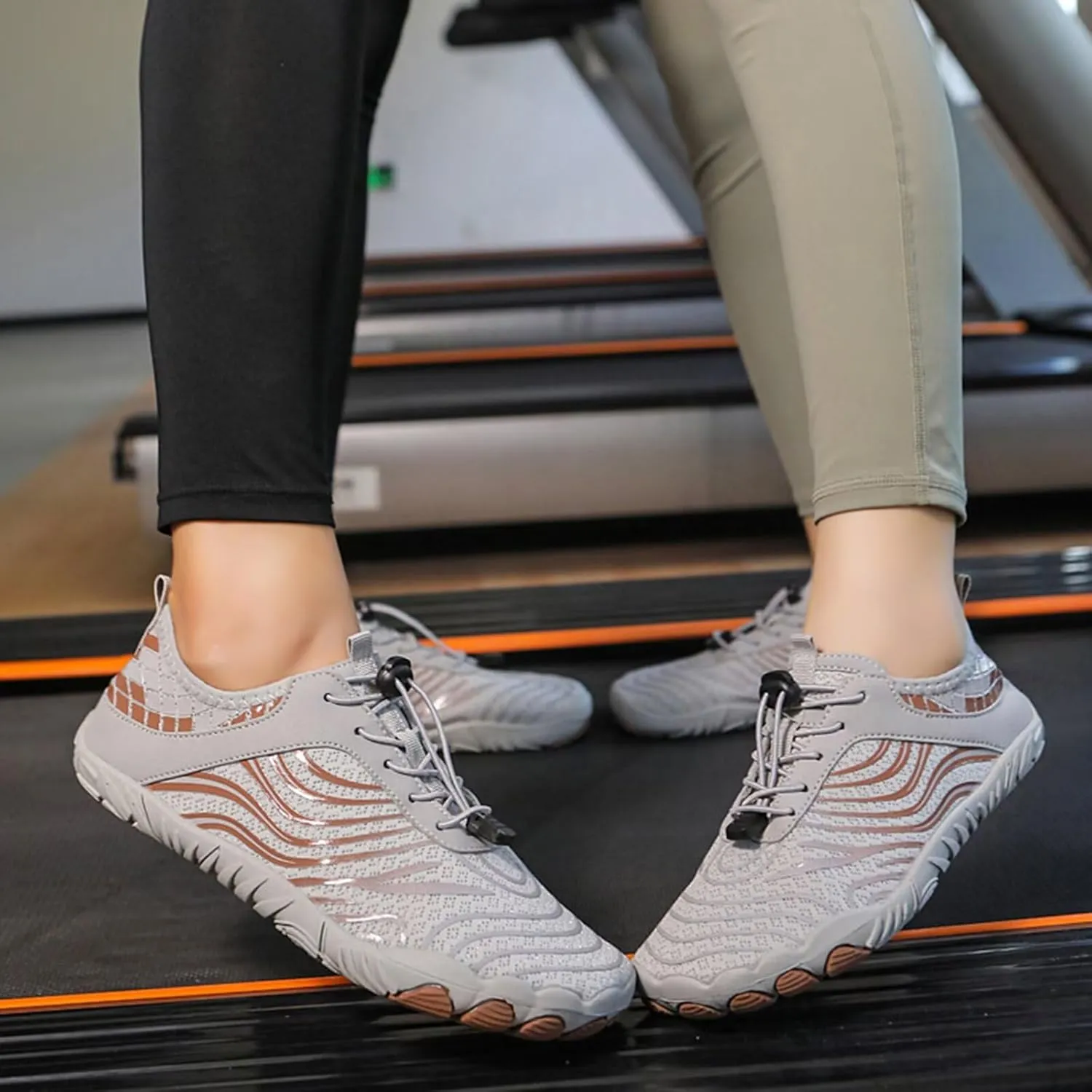 Barefoot Grounding Shoes Mens Womens Beach Swim Shoes Quick Drying Gym Training Sneakers Indoor Powerlifting & Bodybuilding Fitness Sneakers