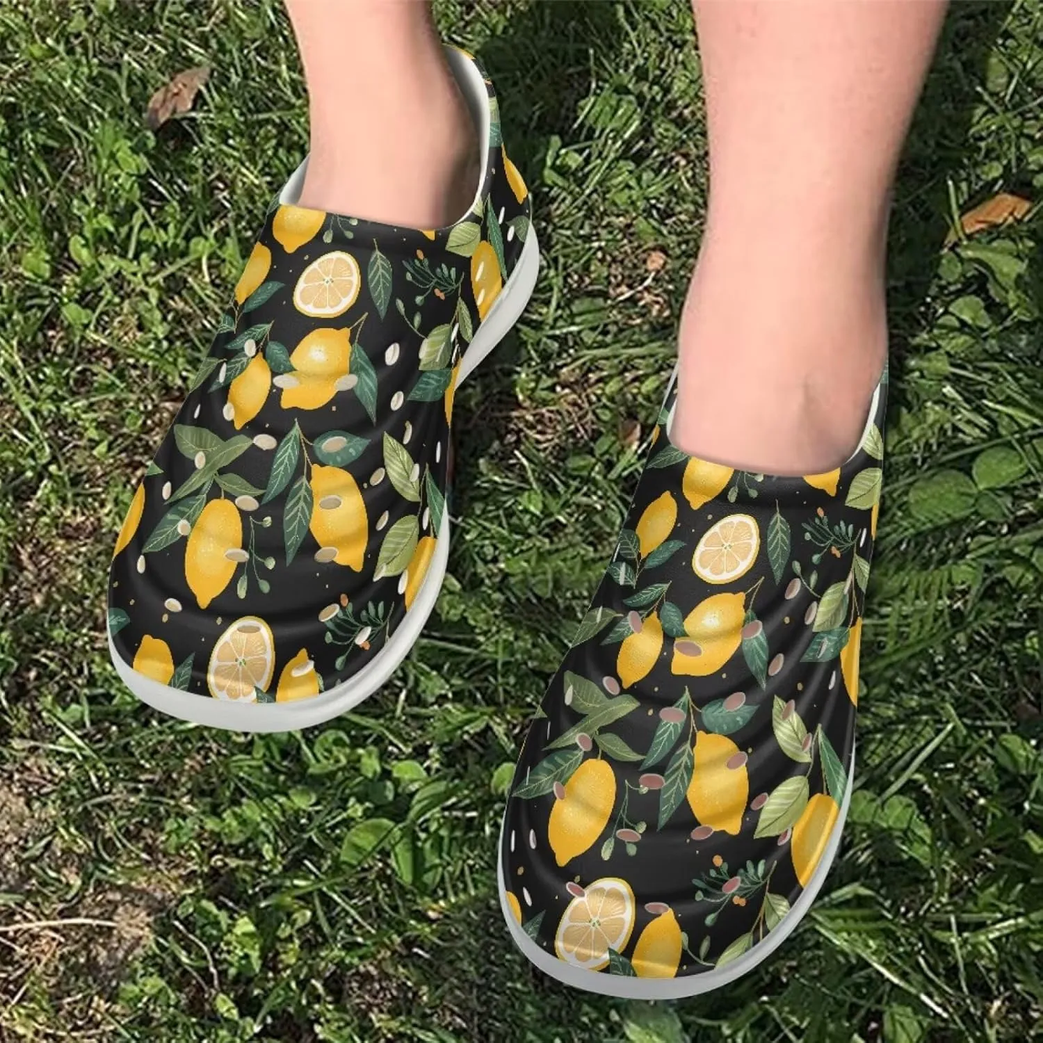 Boys Girls Water Shoes Kids Soft Beach Sport Sandals Funny Print Breathable Swimming Sandals for Big Kids