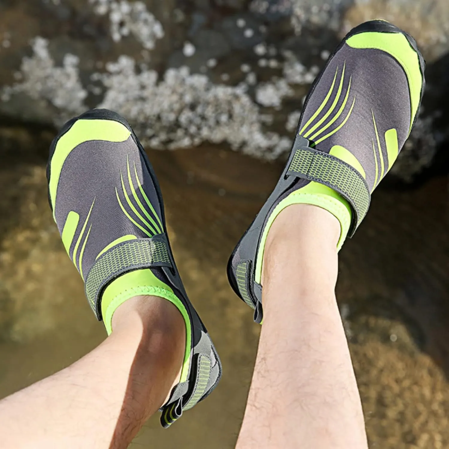 Extra Wide Water Shoes for Men Breathable Non Slip Athletic Mens Hiking Water Shoes Quick Dry Shoes for Men Stylish Water Shoes for Pool Beach Surf Walk Water Yoga