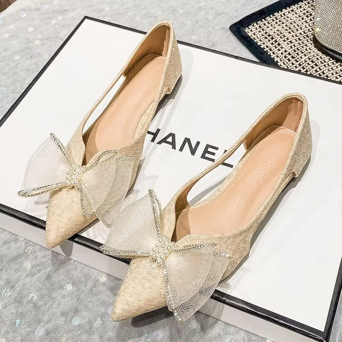 Hee grand Glitter Bow-Knot Pointed Toe Ballet Flats for Women Sparkling Crystals Fashion Wedding Dress Shoes Breathable Casual Slip On Loafers
