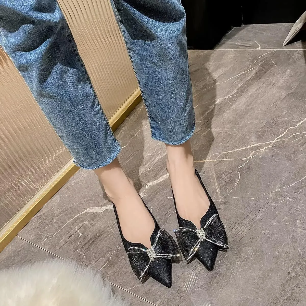 Hee grand Glitter Bow-Knot Pointed Toe Ballet Flats for Women Sparkling Crystals Fashion Wedding Dress Shoes Breathable Casual Slip On Loafers