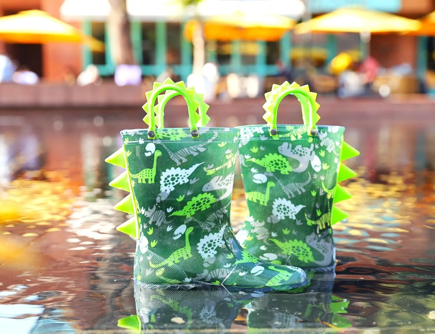 HugRain Toddler Boys Adorable Dinosaur Light Up Rain Boots