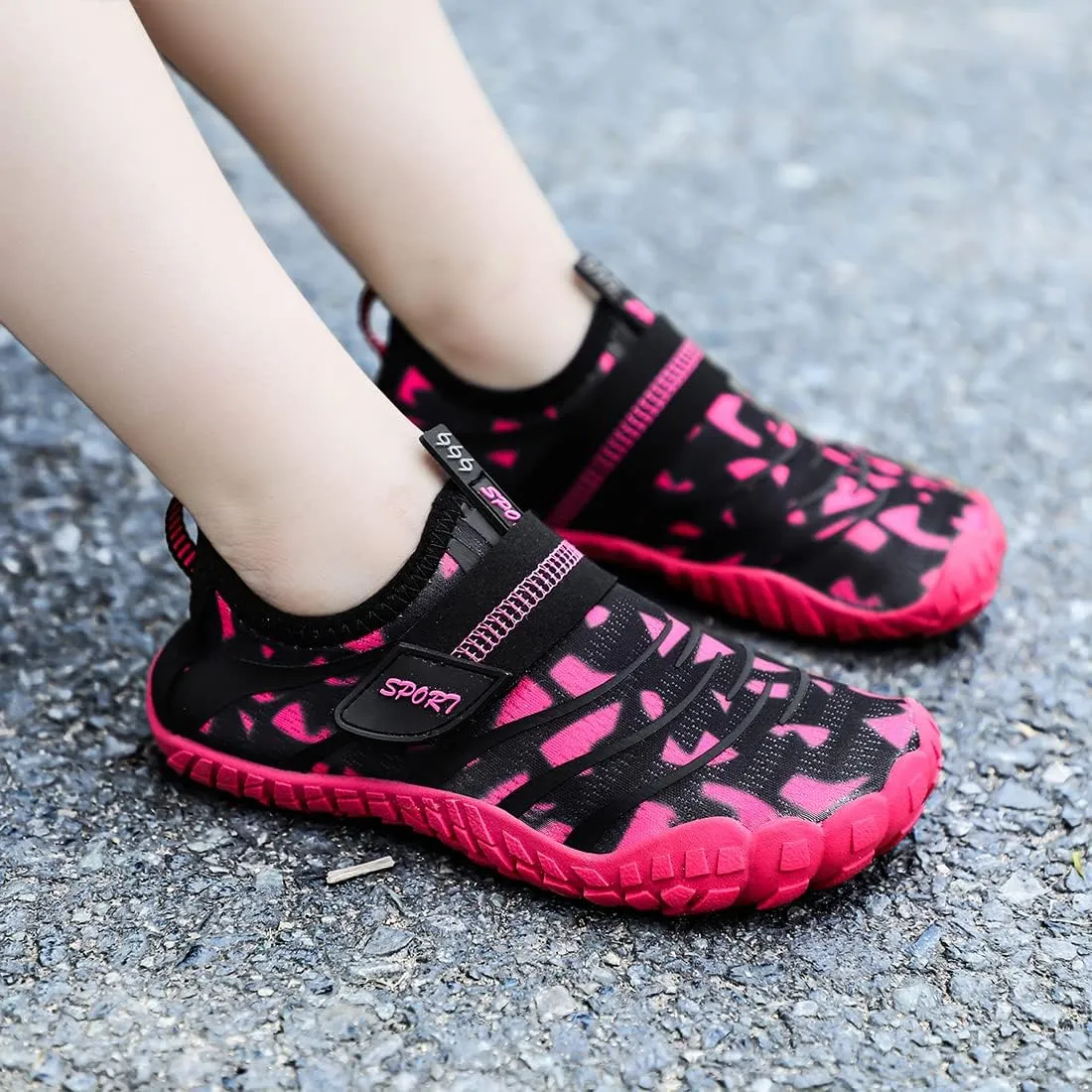 Kids Water Shoes Quick Dry Barefoot Aqua Sport Shoes Boys Girls Lightweight Sneakers Beach Swim Pool Shoes