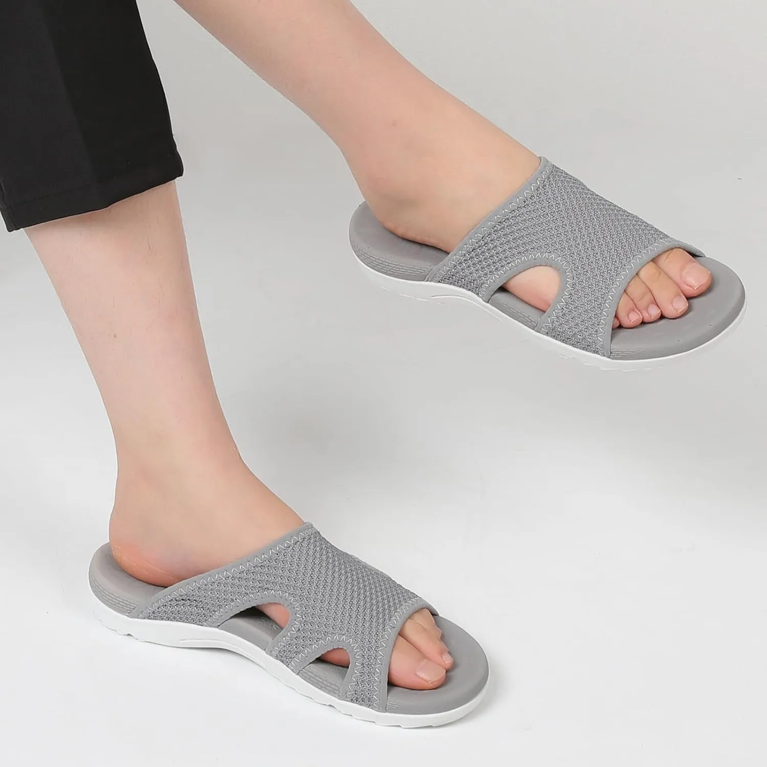 LeIsfIt Womens Slide Sandals Arch Support Slides Slip on Plantar Fasciitis Sandals Ladies Yoga Mat Thick Cushion Slipper Slides for Indoor Outdoor