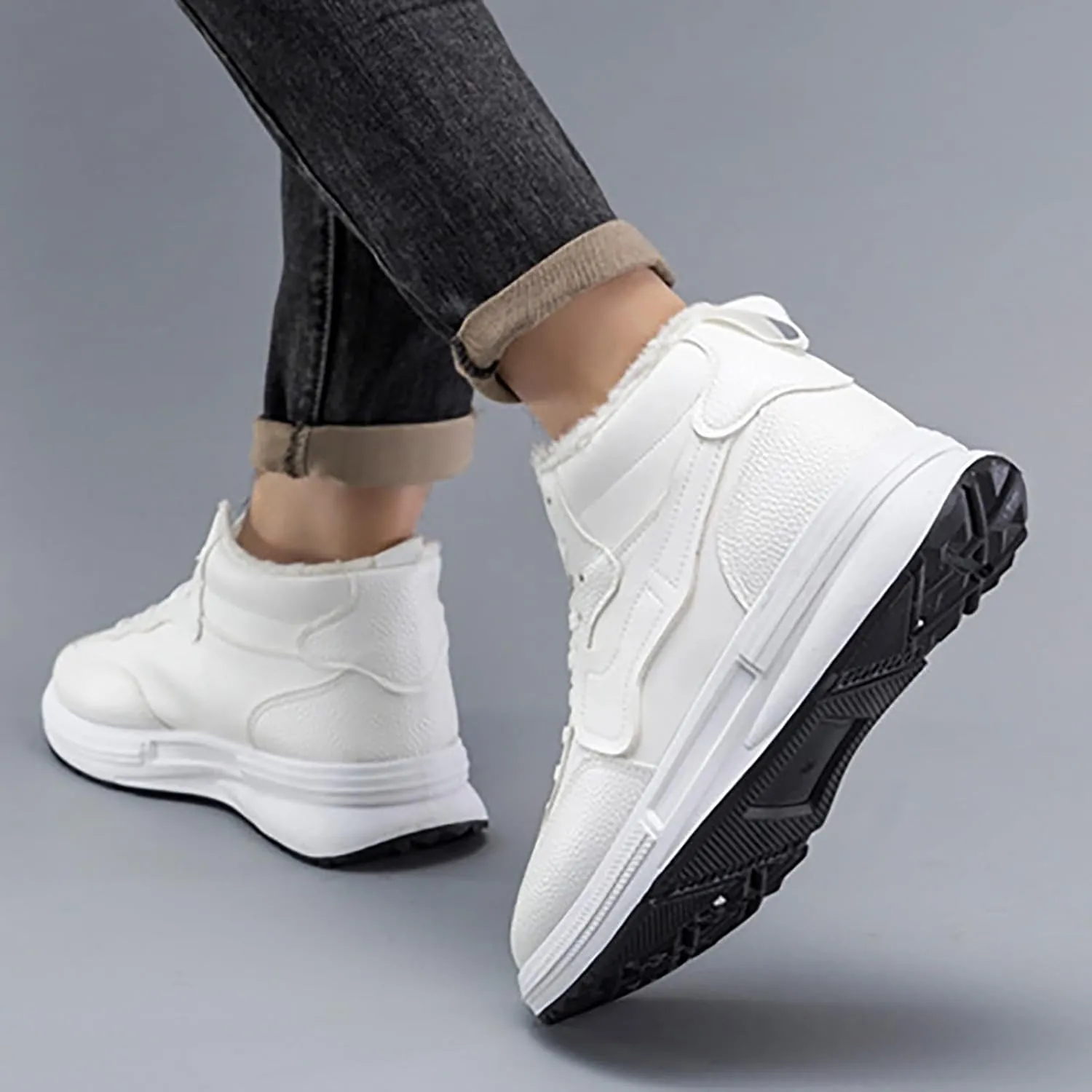 Men Warm Plush and Versatile Solid Color Leather Casual Shoes Breathable Soft Sole Cotton Shoes Leather Work Boots Women