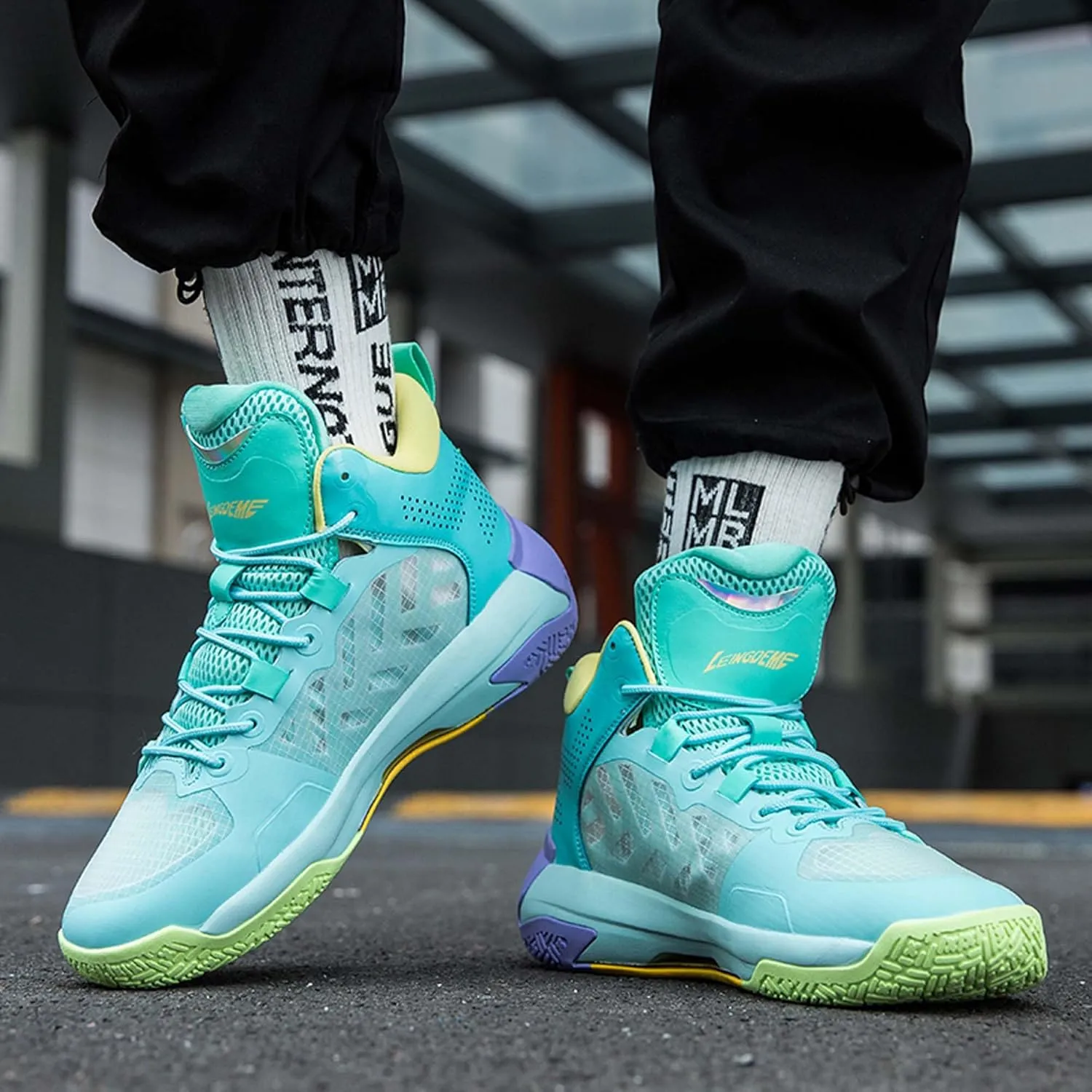 Men's Fashion Basketball Shoes Sneakers Women's High Top Breathable Tennis Running Shoes Comfortable Non-Slip Arch Support Team Training Shoes