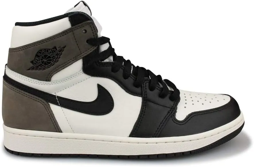 Nike Men's Air Jordan 1 Retro High Orignal Sneakers