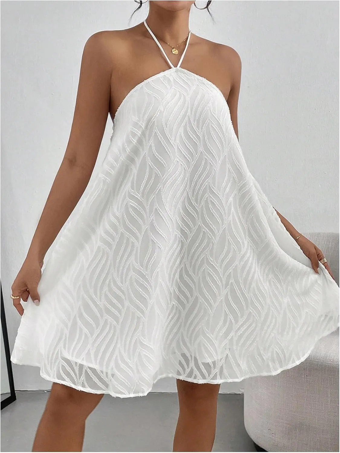 OYOANGLE Women's Textured Halter Backless Short Dress Sleeveless Flowy Vacation Mini Dresses