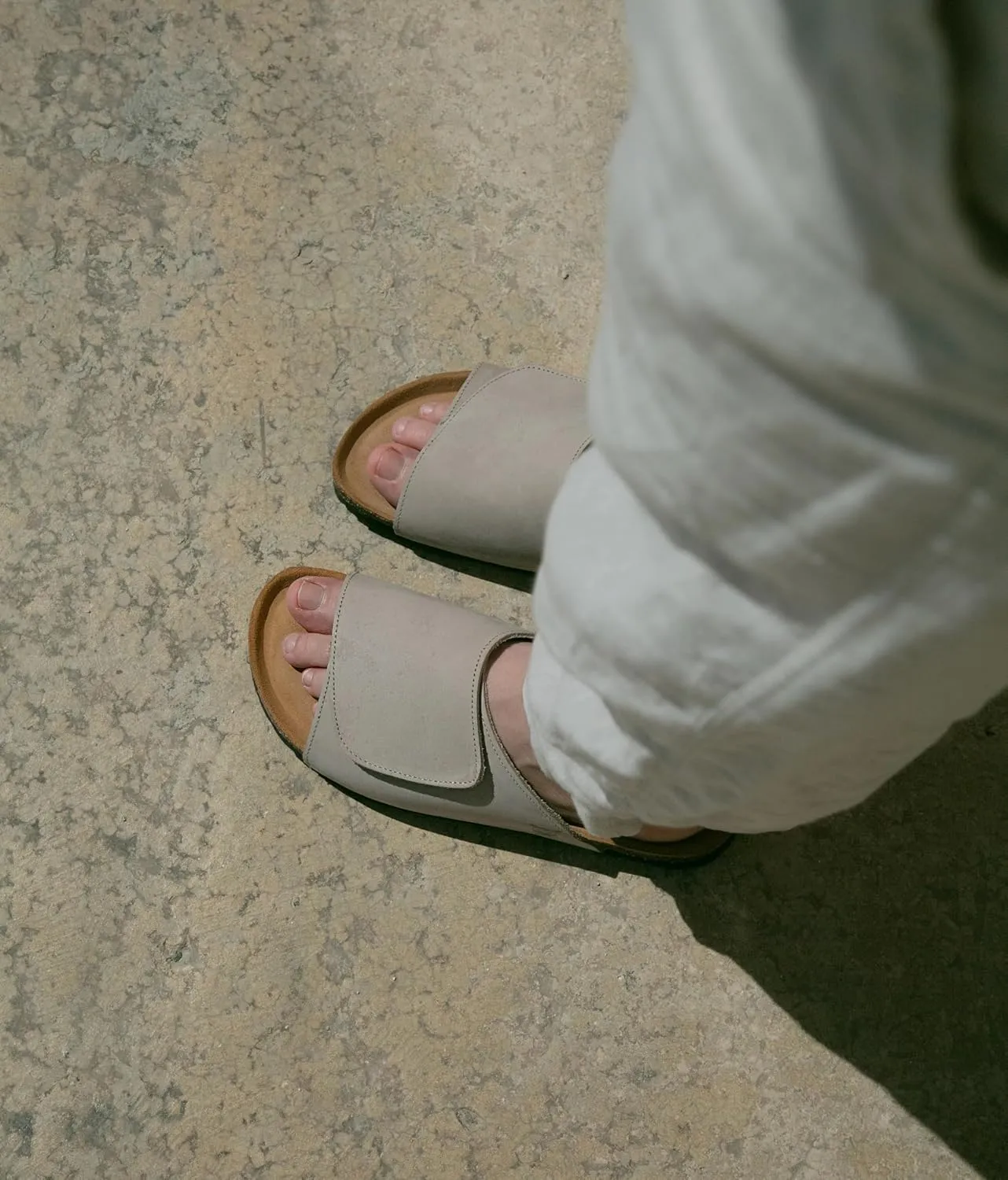 Sandgrens Handmade Unisex Cork Slides | European Top Grain Leather Sandals with Soft Suede Footbed, Adjustable Upper, and EVA Rubber Sole | Vigo