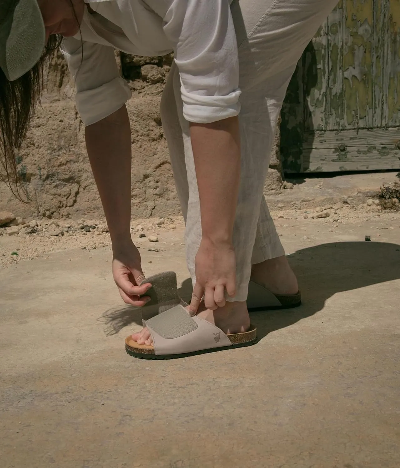 Sandgrens Handmade Unisex Cork Slides | European Top Grain Leather Sandals with Soft Suede Footbed, Adjustable Upper, and EVA Rubber Sole | Vigo